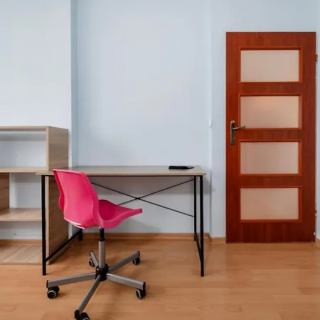 Atlas Arena 2-bedroom By Bookinghost Daire Łódź