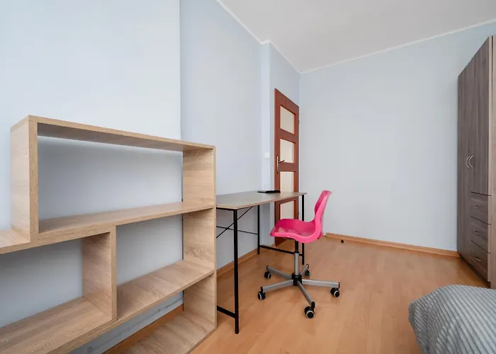 Atlas Arena 2-bedroom By Bookinghost Lägenhet Łódź