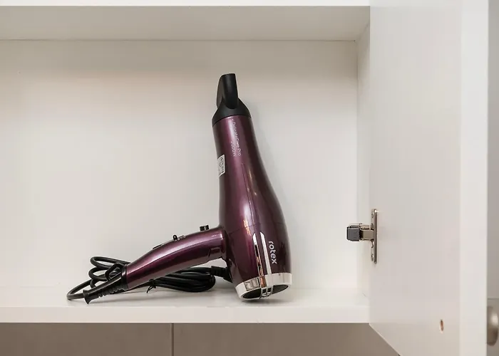 Atlas Arena 2-bedroom By Bookinghost * 罗兹